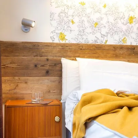 Hirondelle Vegana 3* Aosta