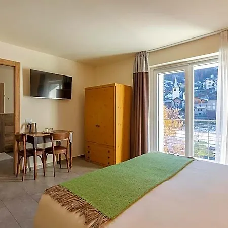 Hirondelle Vegana Hotel
