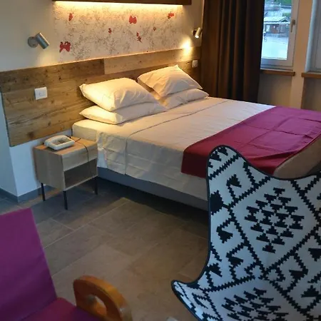 Hirondelle Vegana Aosta