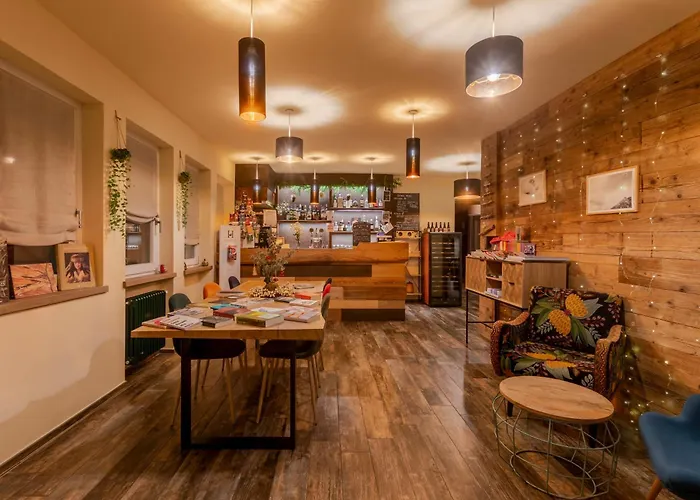 Hirondelle Vegana Ξενοδοχείο Αόστα